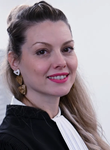 Photo de Ma&icirc;tre Cindy MARTINEZ