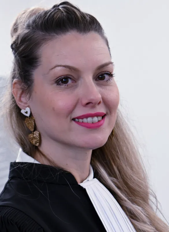 Photo de Ma&icirc;tre Cindy MARTINEZ